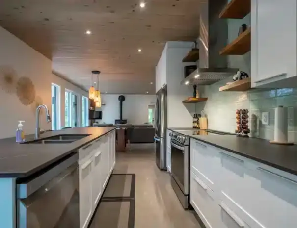 Chalet haut de gamme au bord de l'eau avec expérience thermale complète digne d’un spa nordique privé - grande cuisine toute équipée