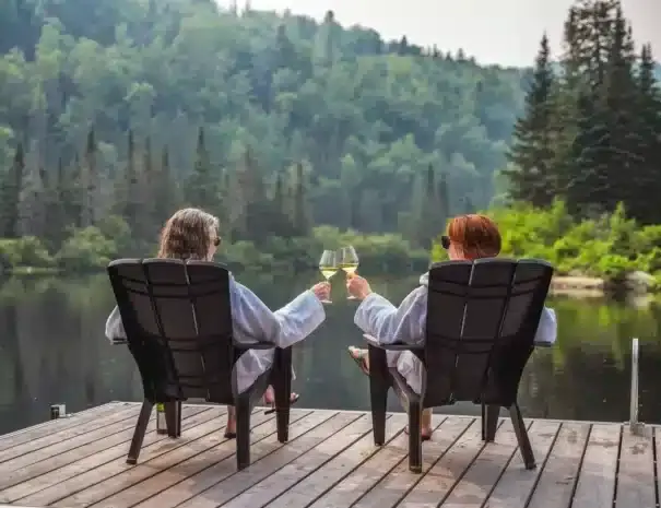 Chalet au bord de l’eau avec spa et sauna privé - apéro sur le quai flottant